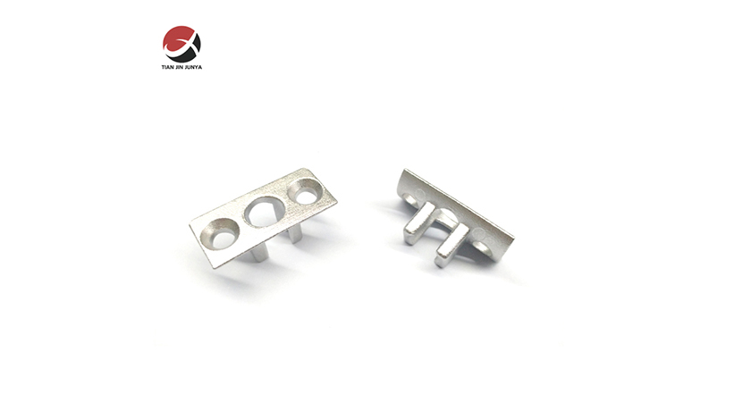 不鏽鋼鑄造機(ji)械設備零部件（來(lái)圖來樣定制加