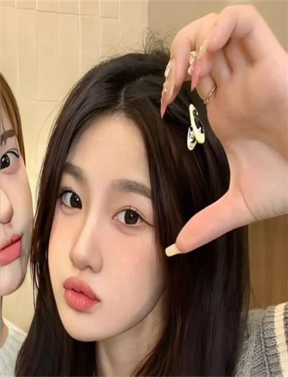 纪录片艺术分析：《2023端午奇妙游》的市场表现与观众反响 ——纪录片的专业鉴赏