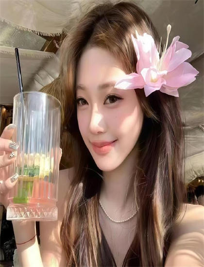 《心痛》与当代文化：文化传统与创新突破的关系 探索文化表达的多种形式