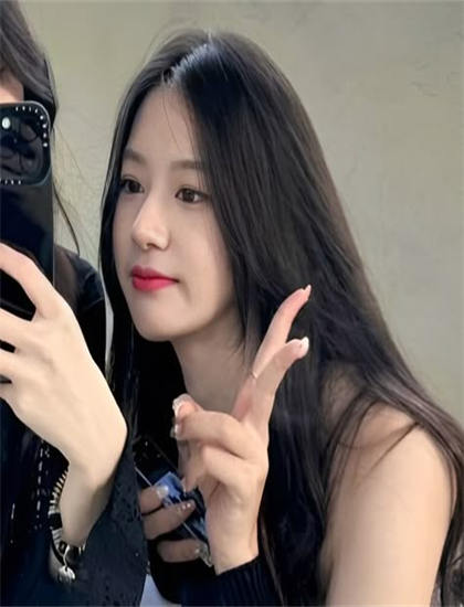 影视评论现象级的：《余生何尽欢》的艺术价值与娱乐性平衡